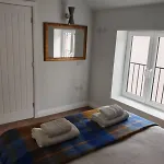 Apartment 2 The Old Joiners Shop 2 Bedrooms Harrogate